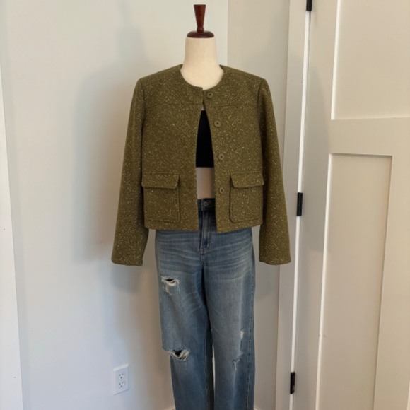 Green and Gold Metallic Cropped Jacket - Picture 1 of 9